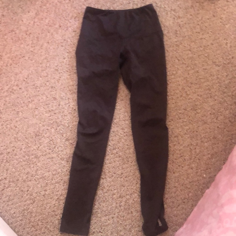 Stretchy Reebok gray leggings